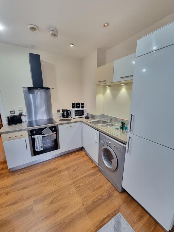 2 Bedroom - City Centre Location - Perfect For Family'S Μπράντφορντ Εξωτερικό φωτογραφία